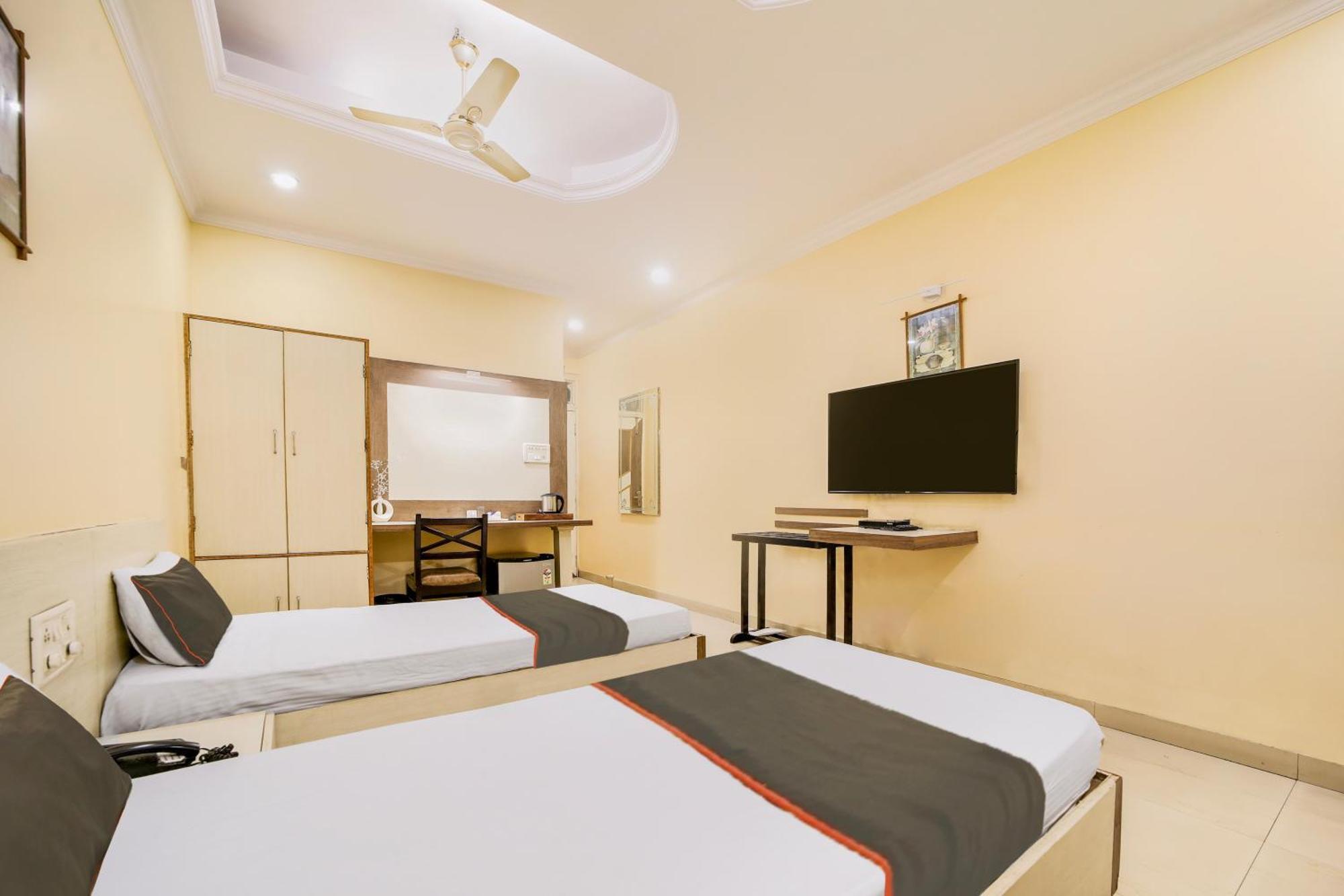 Collection O Hotel Silver Inn Bhopal Eksteriør billede
